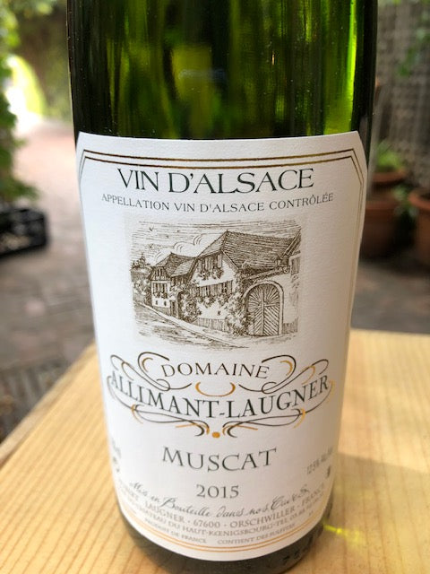 Dry Muscat Allimant Laugner 2015